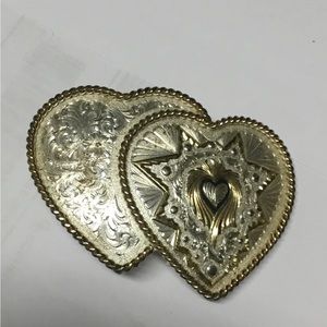 Buckle ‘pair of hearts’belt buckle silver and gold tone valentines gift